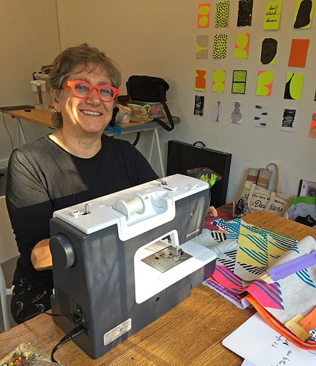 headshot of visarts teacher Alyssa Salomon