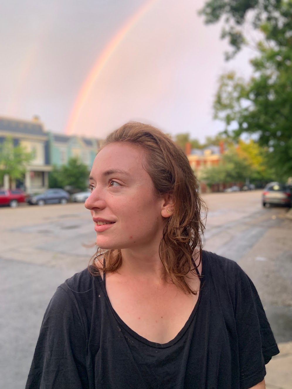 headshot of visarts teacher Hannah Larney