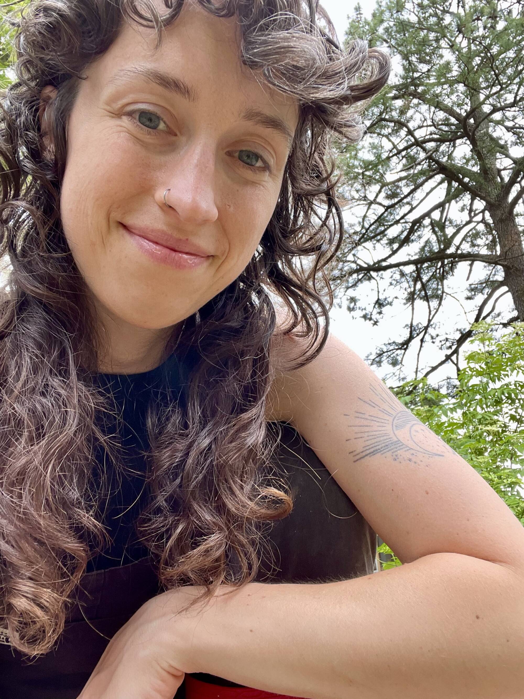 headshot of visarts teacher Jill Wiedemann