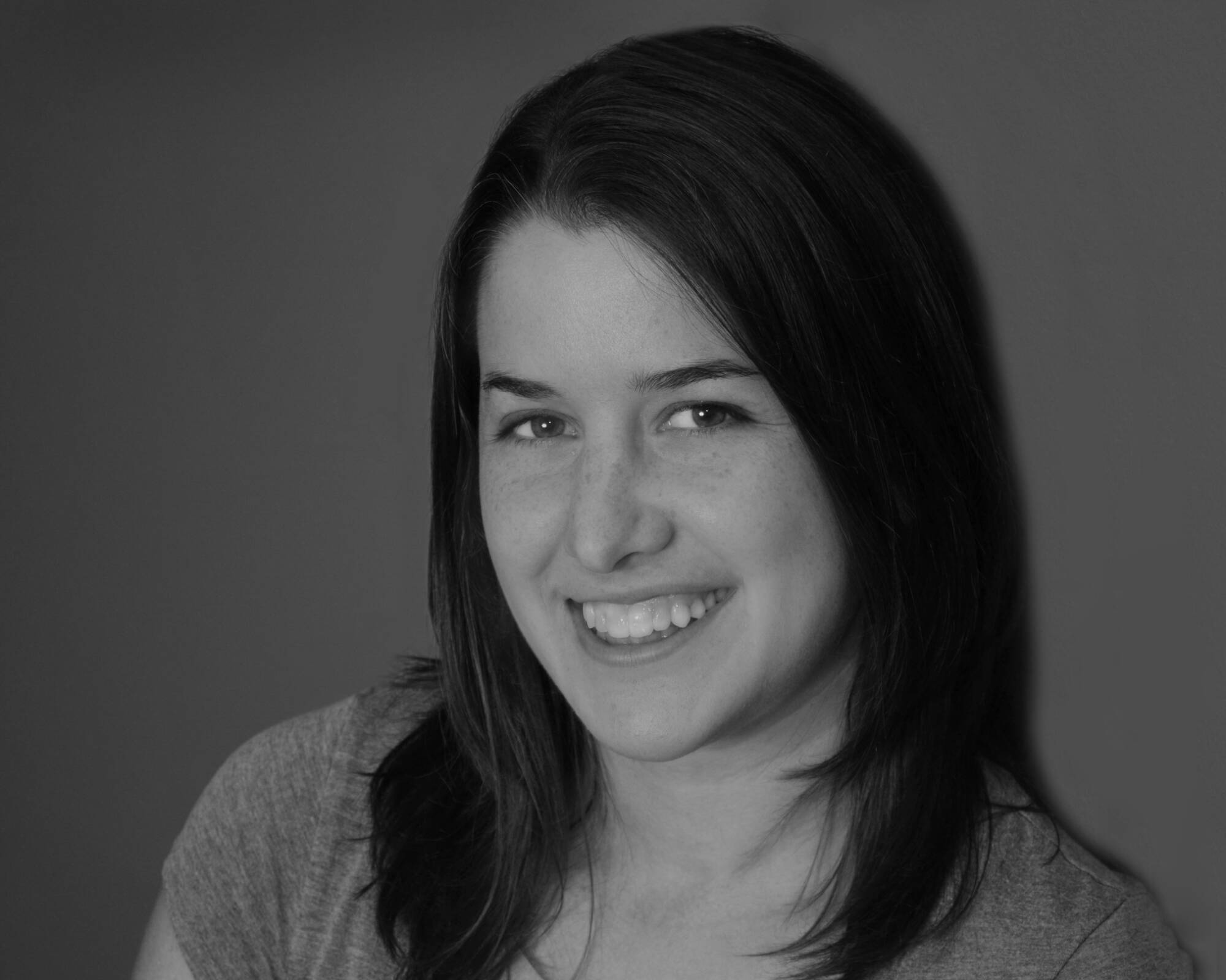 headshot of visarts teacher Sarah Irvin